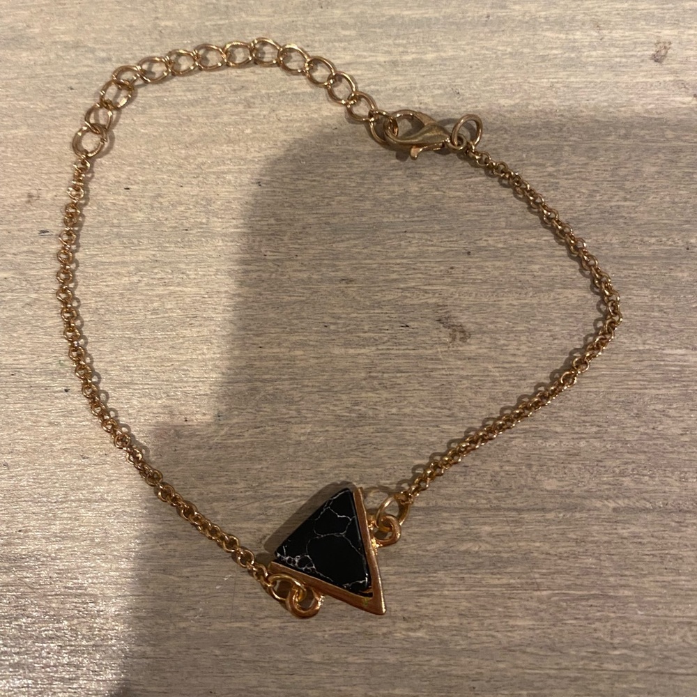 sterling silver triangle bracelet, used but kept in top conditions